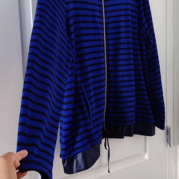 Chico's Cobalt Blue Soft Zenergy Zip Up Jacket XL Striped Athleisure Lounge - Picture 7 of 15